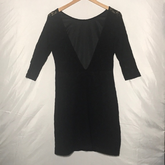 Low-Back Black Lace Cocktail Dress - Picture 7 of 7